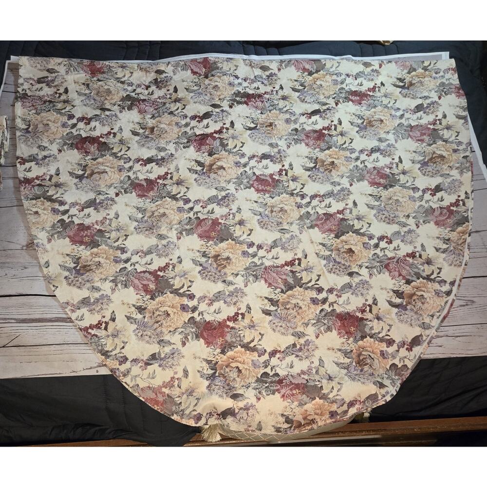 Shabby Chic W-C Designs Cotton Sateen Cream Floral Tablecloth #77104 w/9 napkins